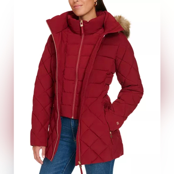 🆕NWT Tommy Hilfiger MACY'S EXCLUSIVE Faux Fur Trimmed PUFFER COAT Medium - Picture 2 of 12